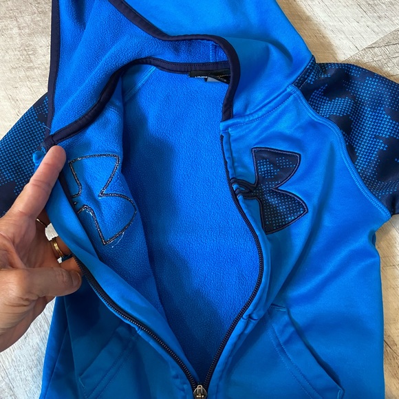 Under Armour jacket 2T - Picture 6 of 6